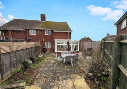 Churchill Avenue, Aylesbury, Image 4