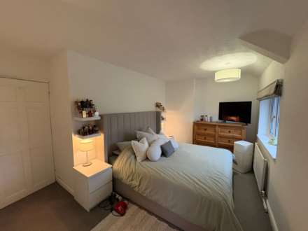 Churchill Avenue, Aylesbury, Image 9