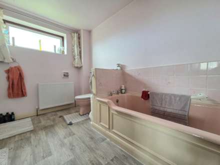 Malvern Road, Broughton, Image 22