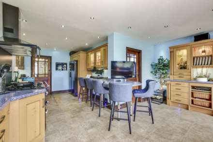 Watford Road, Croxley Green, Image 4