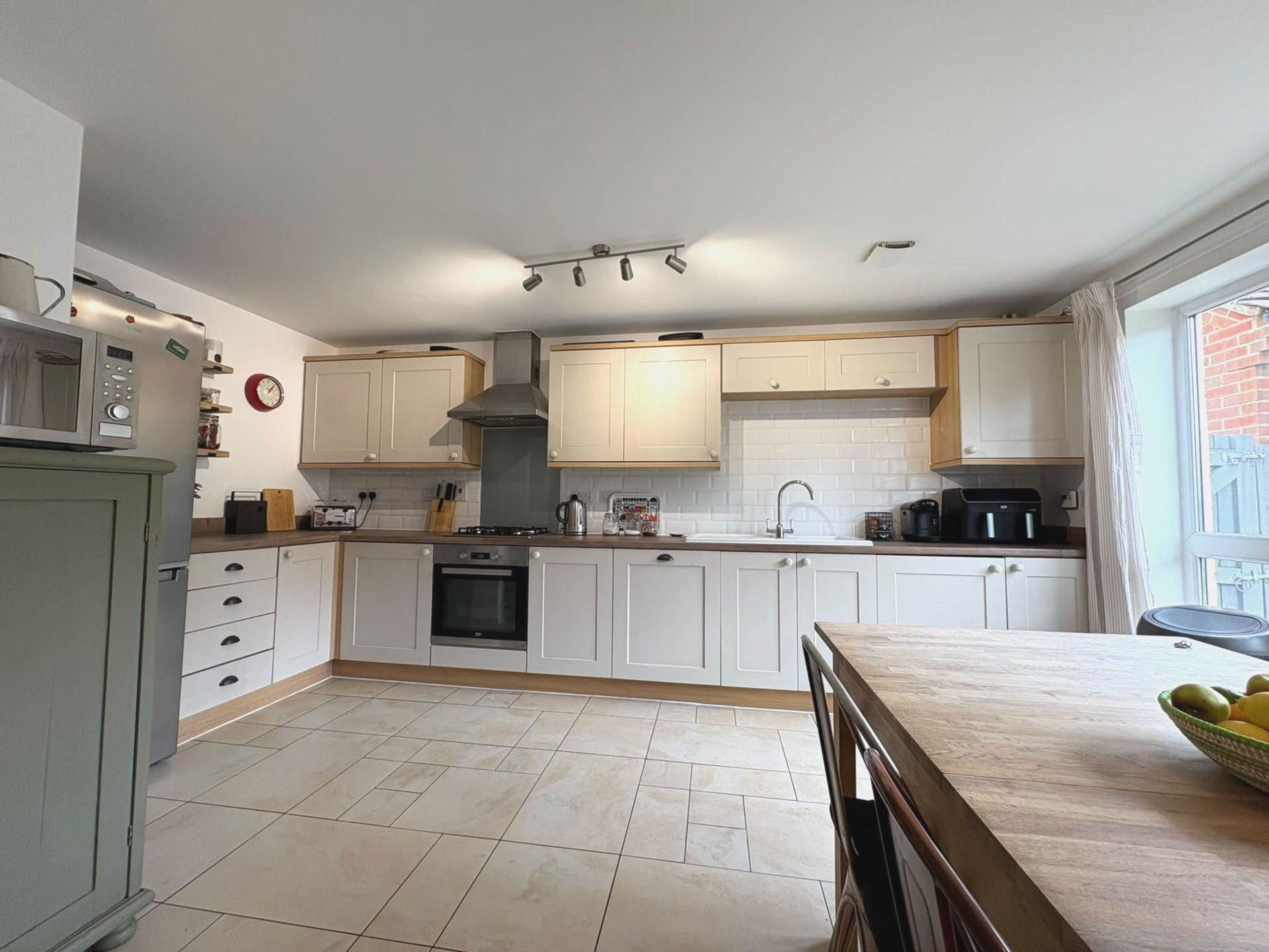 Bunting Drive, Leighton Buzzard, Image 9