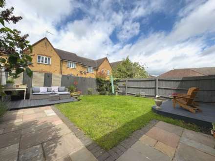 Bunting Drive, Leighton Buzzard, Image 3