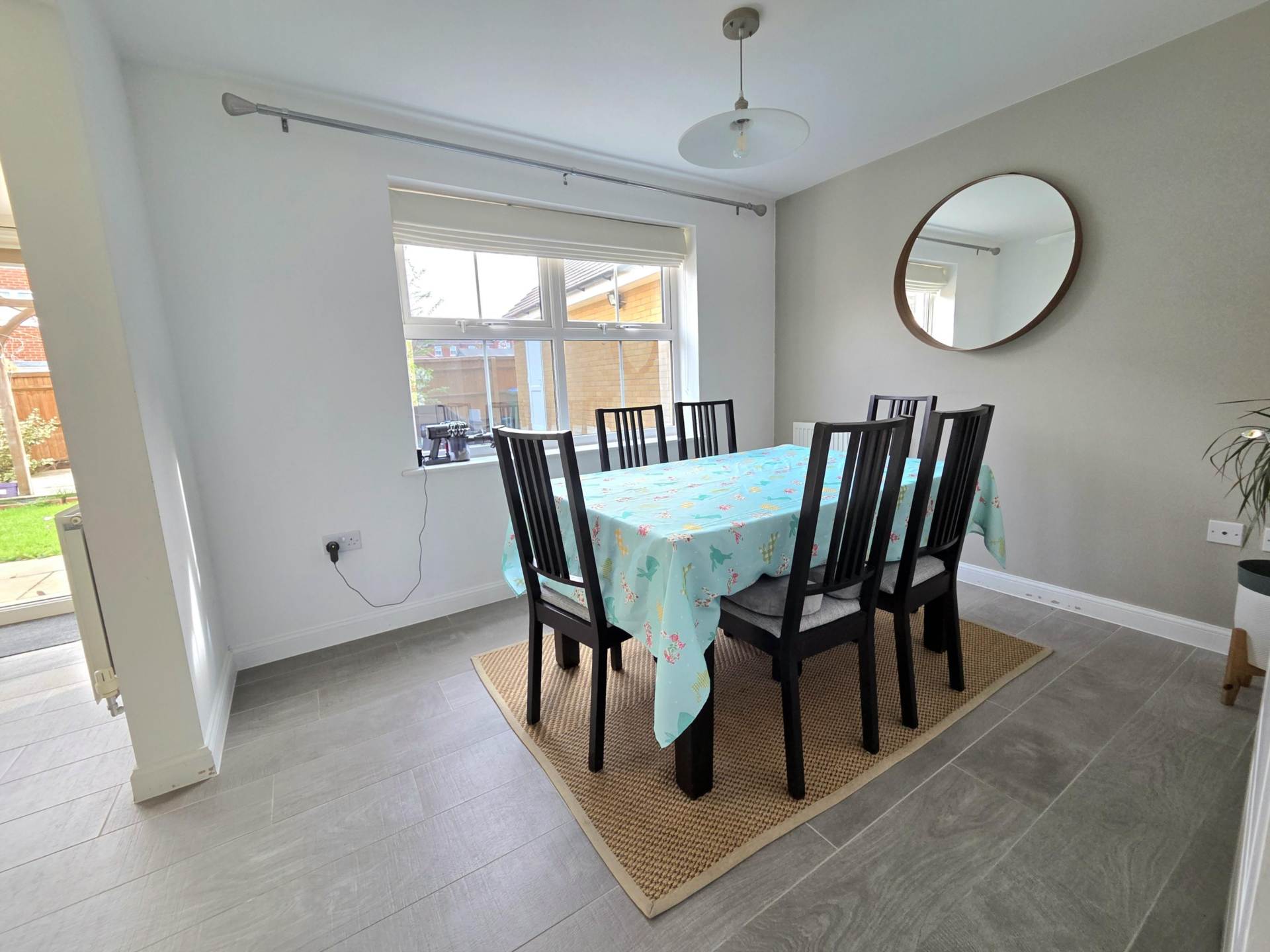 Bobby Road, Aylesbury, Image 4