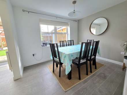 Bobby Road, Aylesbury, Image 4