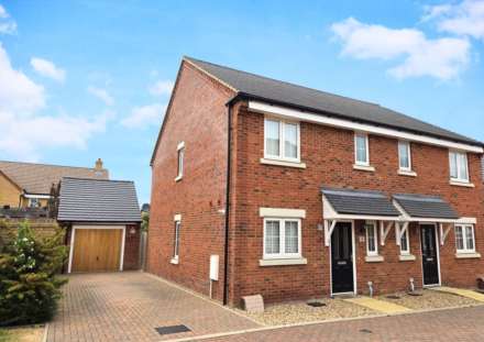Property For Sale Botany Mews, Weston Turville, Aylesbury