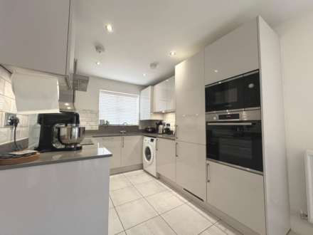 Botany Mews, Aylesbury, Image 3