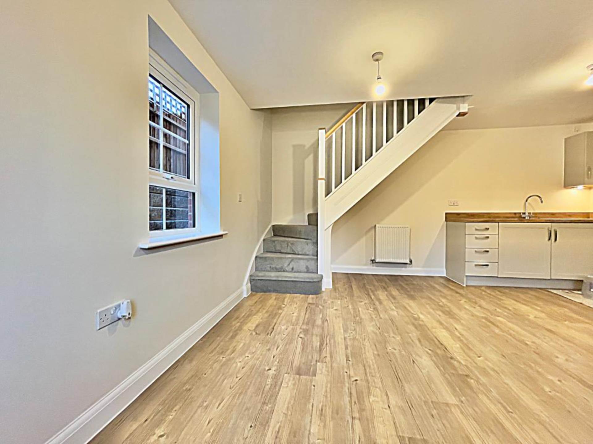 Langley Avenue, Eaton Leys, Image 7