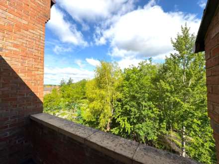 Crowell Mews, Fairford Leys, Image 11