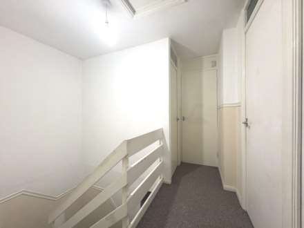 Seaton Drive, Aylesbury, Image 10
