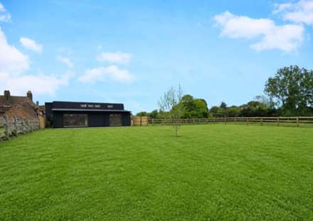 The Rye, Eaton Bray, Image 3