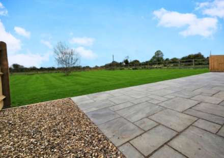 The Rye, Eaton Bray, Image 4