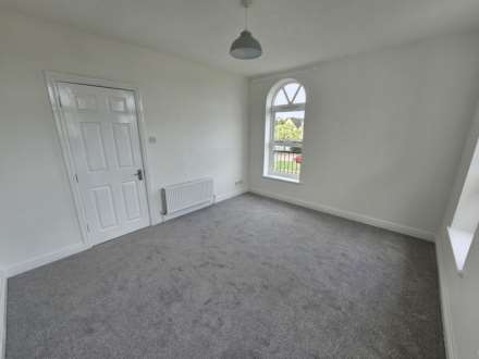 Pipit Gardens, Aylesbury, Image 5