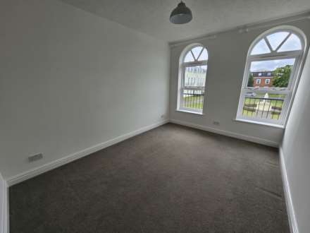 Pipit Gardens, Aylesbury, Image 6