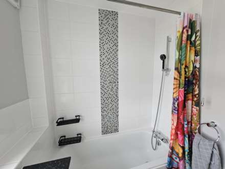 Pipit Gardens, Aylesbury, Image 8