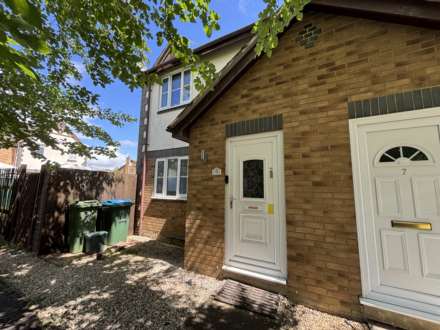 Property For Rent Lark Vale, Aylesbury