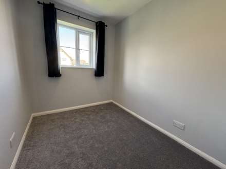 Lark Vale, Aylesbury, Image 6