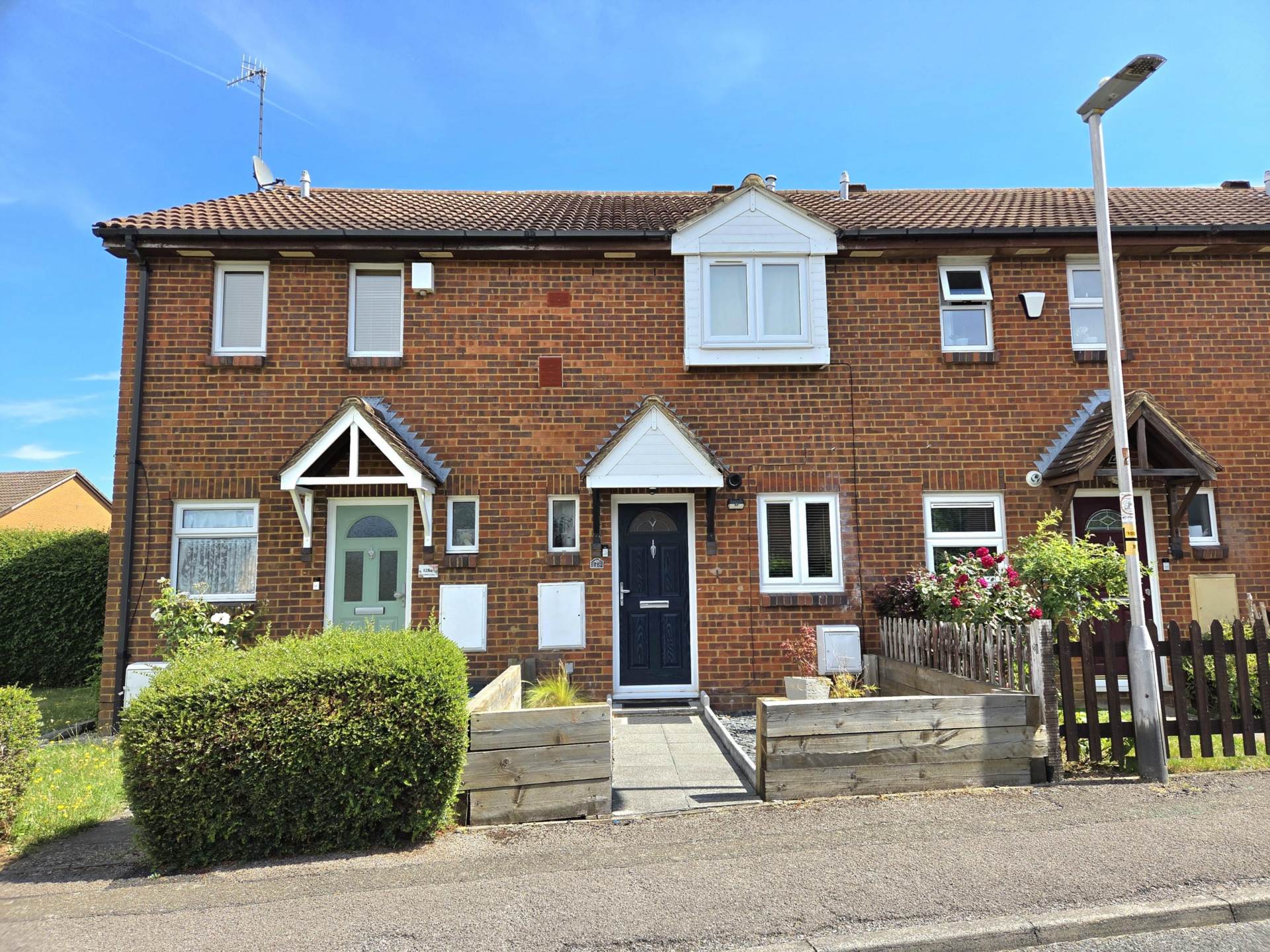 Ashfield Avenue, Bushey, Image 1