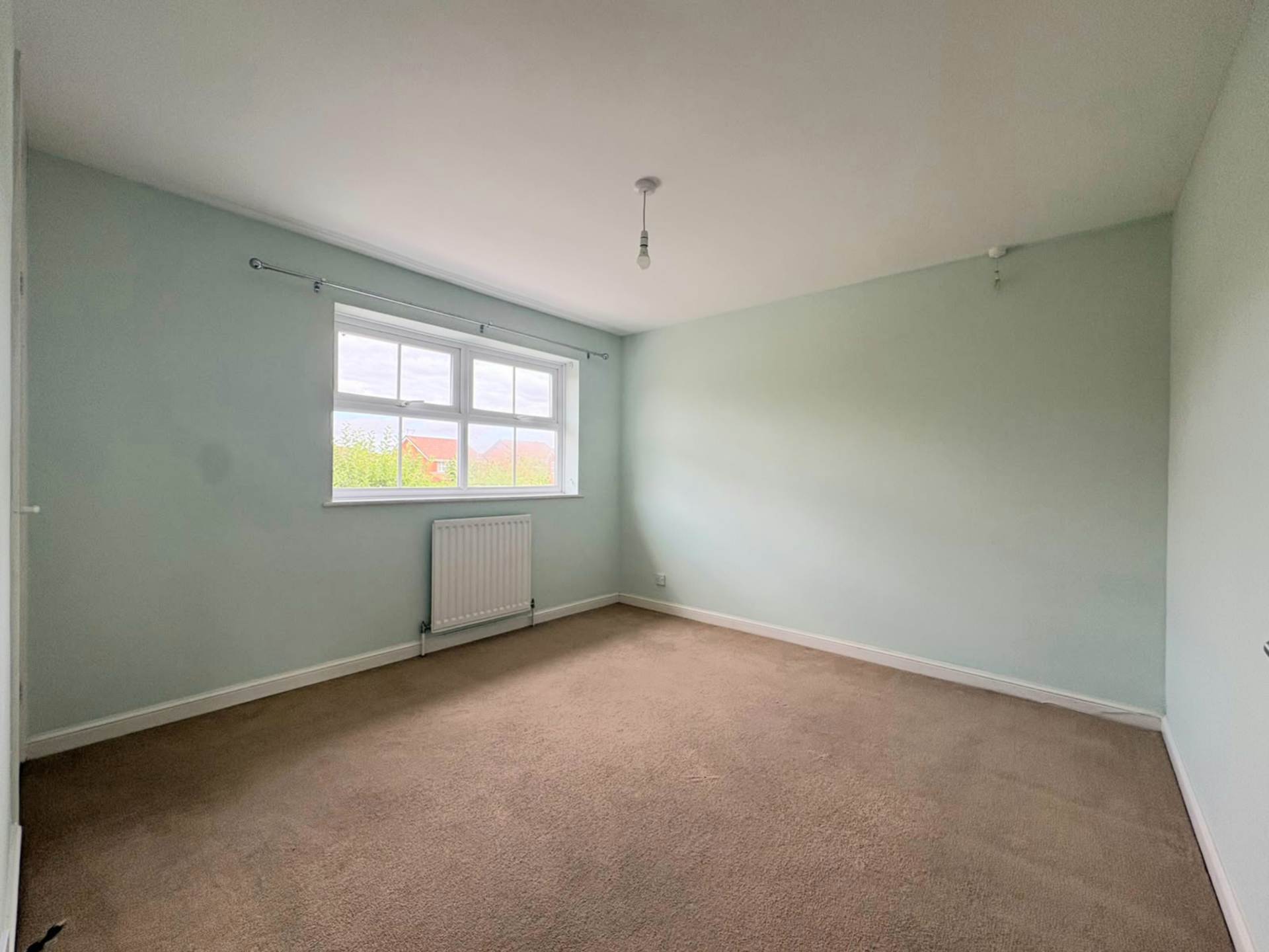 Diane Walk, Aylesbury, Image 14