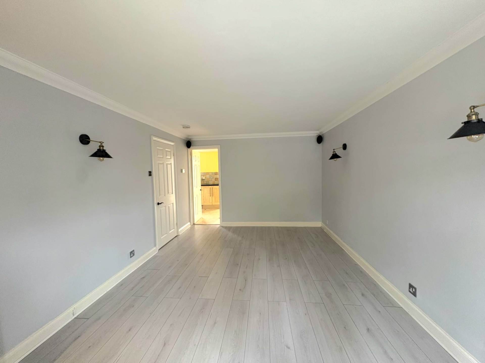 Diane Walk, Aylesbury, Image 4