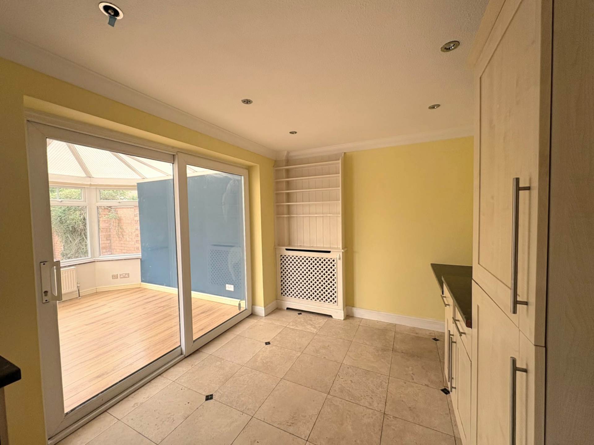 Diane Walk, Aylesbury, Image 7