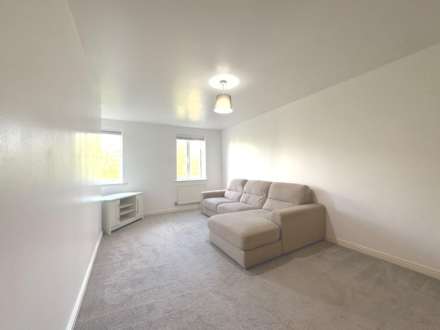 Barnshaw House, Aylesbury, Image 2
