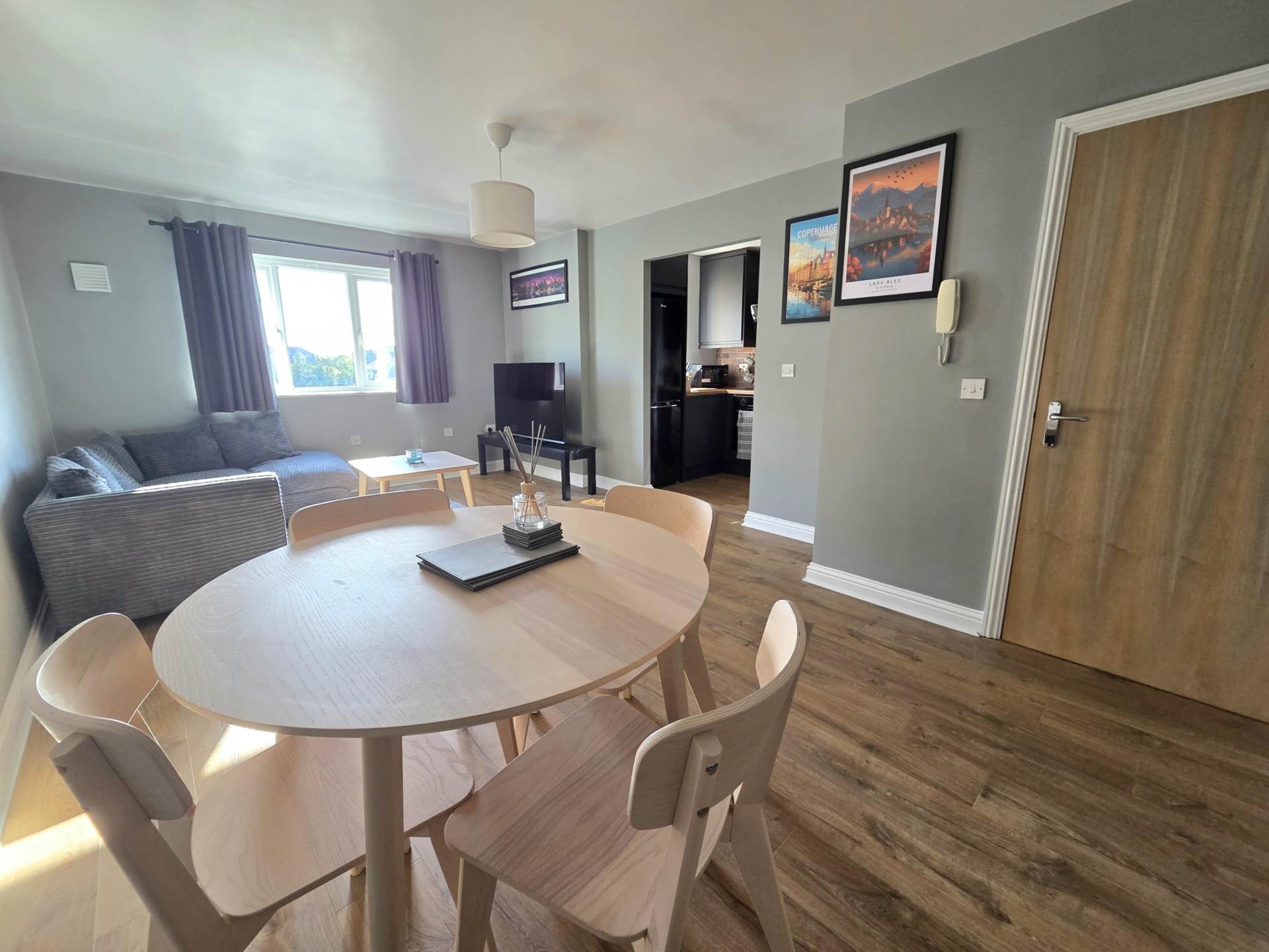 Monarch Way, Leighton Buzzard, Image 4