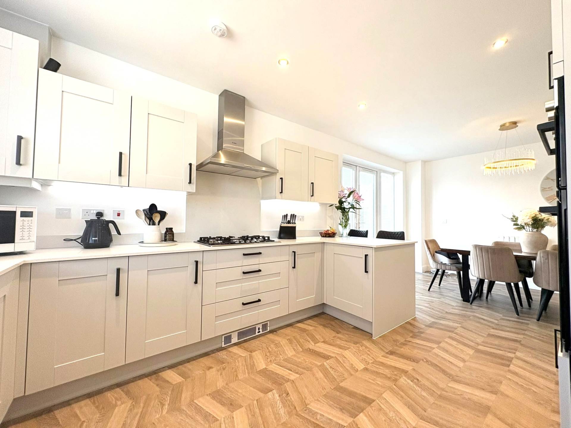 Crowfoot Way, Kingsbrook, Image 3