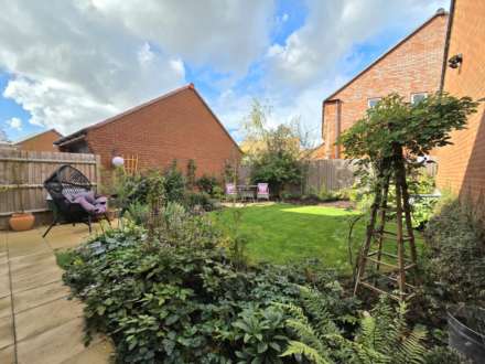 Orchard Green, Kingsbrook, Image 4