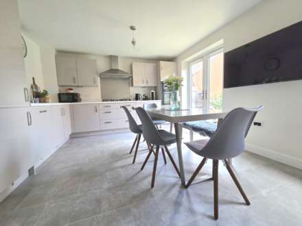 Orchard Green, Kingsbrook, Image 7