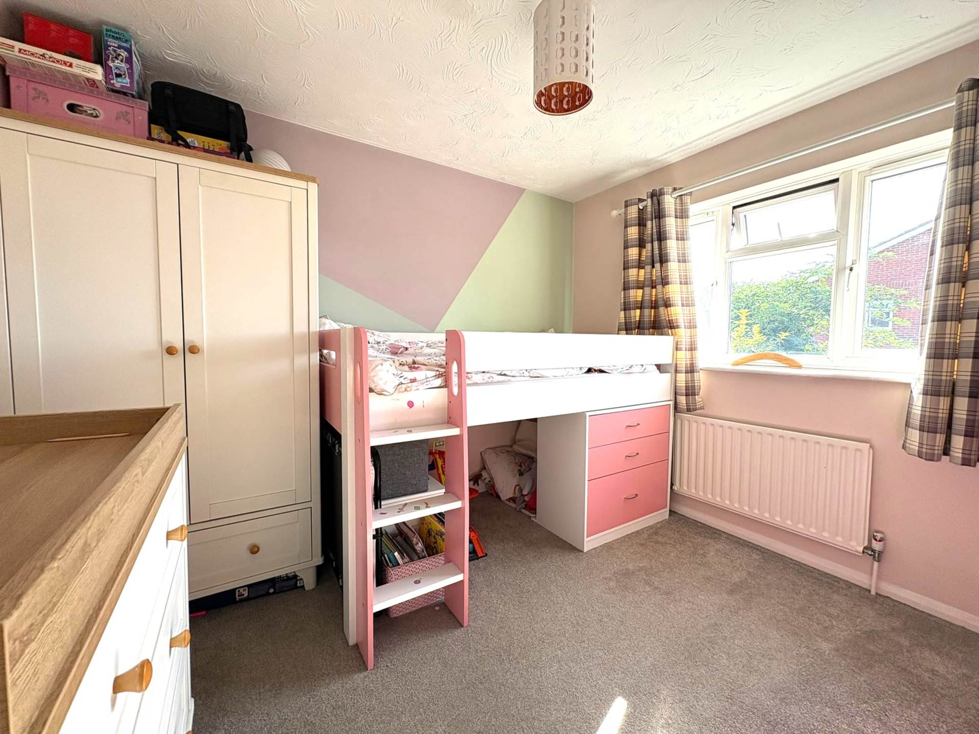 Honour Close, Aylesbury, Image 10
