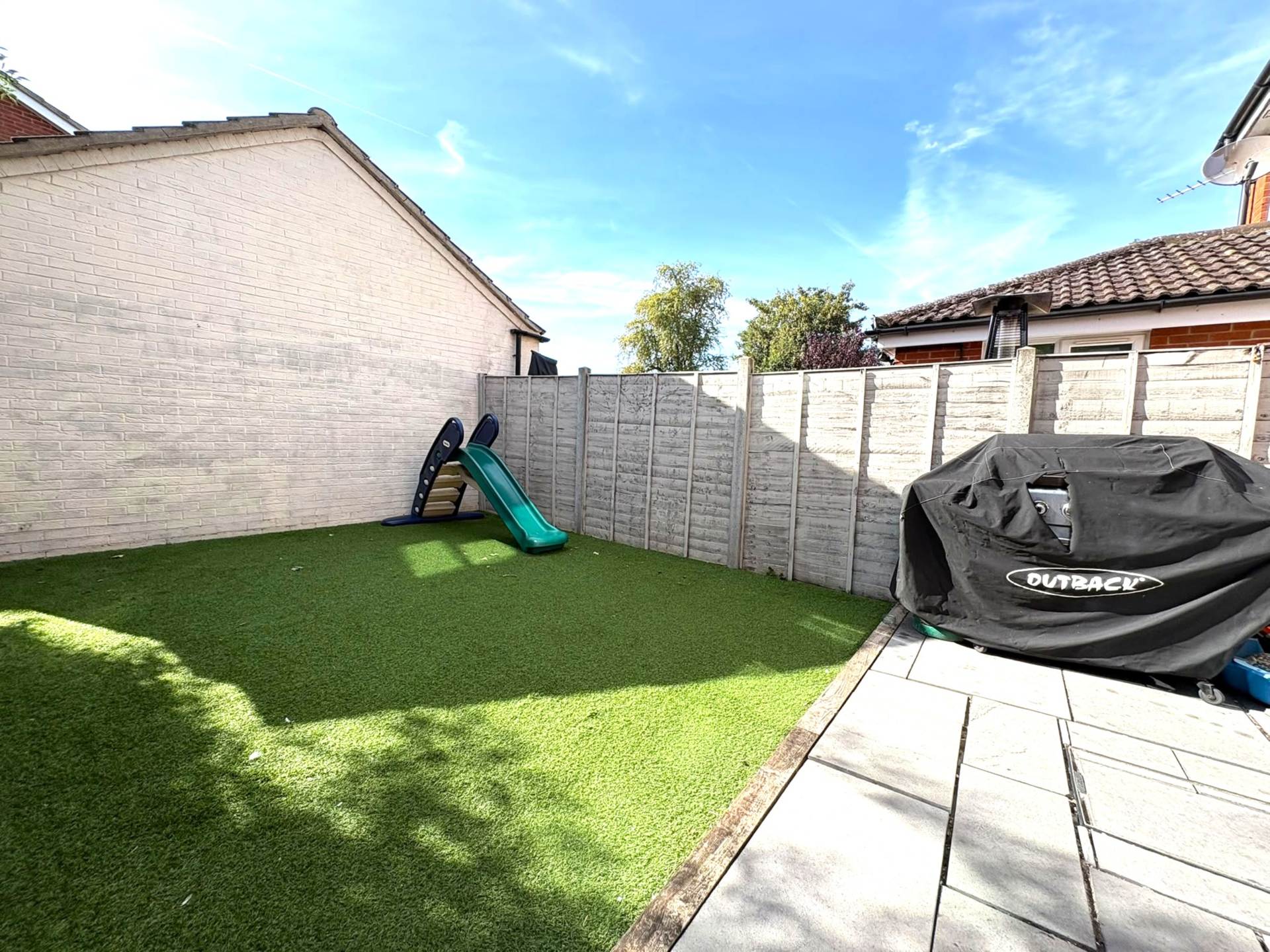 Honour Close, Aylesbury, Image 13