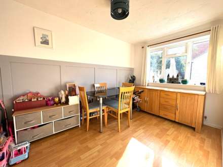 Honour Close, Aylesbury, Image 5