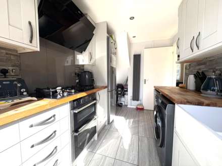 Honour Close, Aylesbury, Image 7