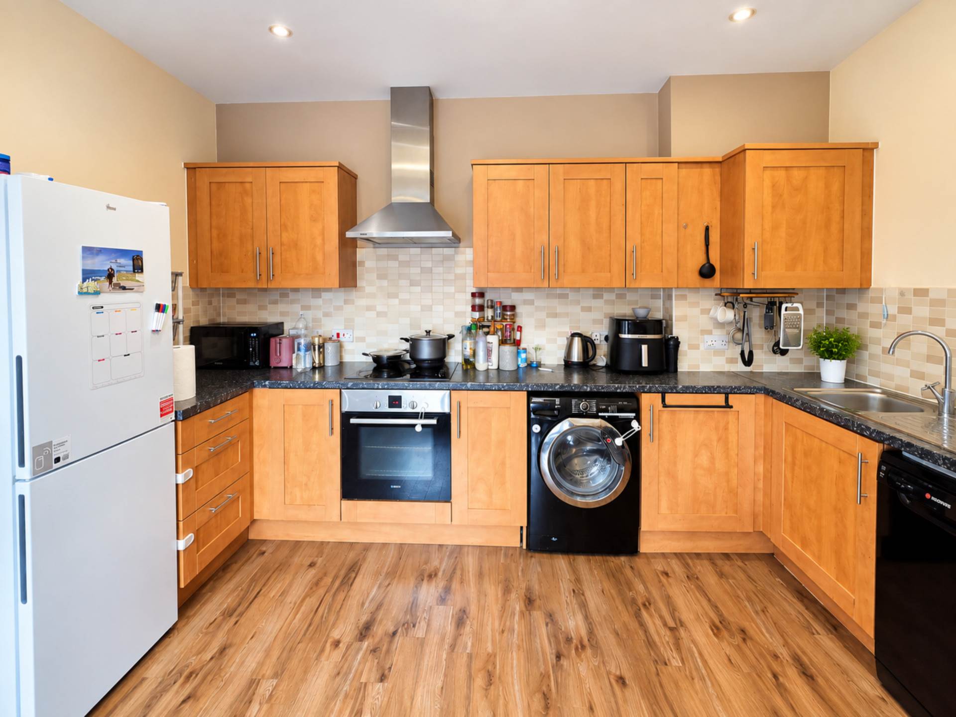 Broka Court, Aylesbury, Image 2