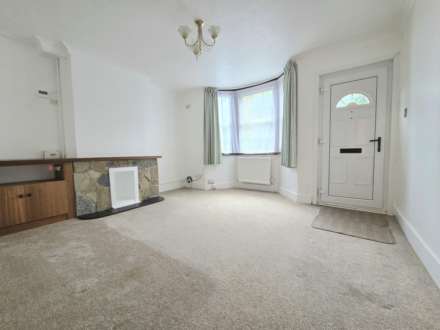 Crouch Hall Lane, Redbourn, Image 2