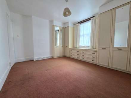 Crouch Hall Lane, Redbourn, Image 6