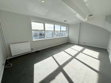 Parton Road, Aylesbury, Image 1