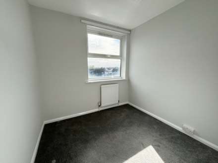 Parton Road, Aylesbury, Image 8