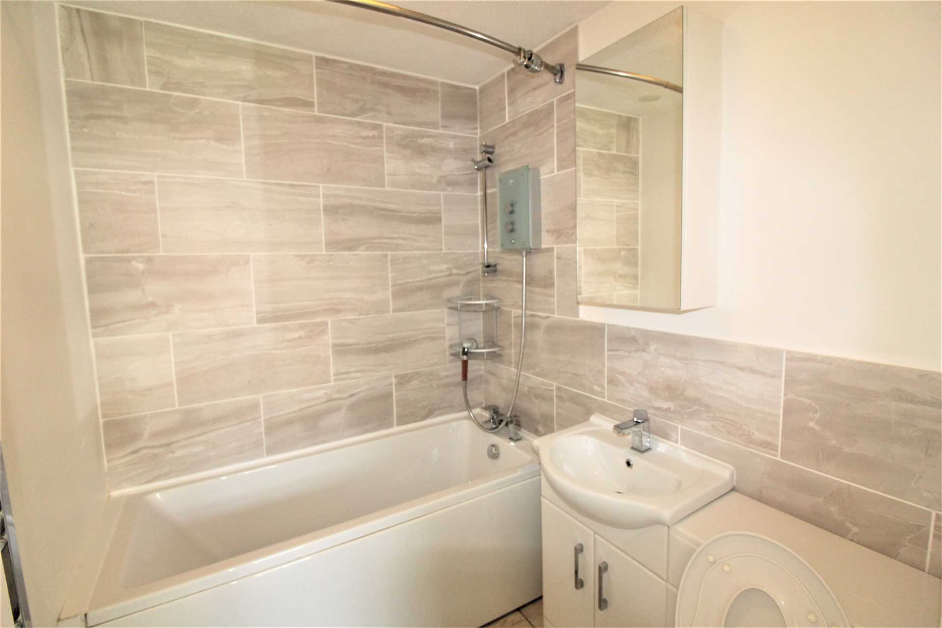 Whinchat, Aylesbury, Image 5