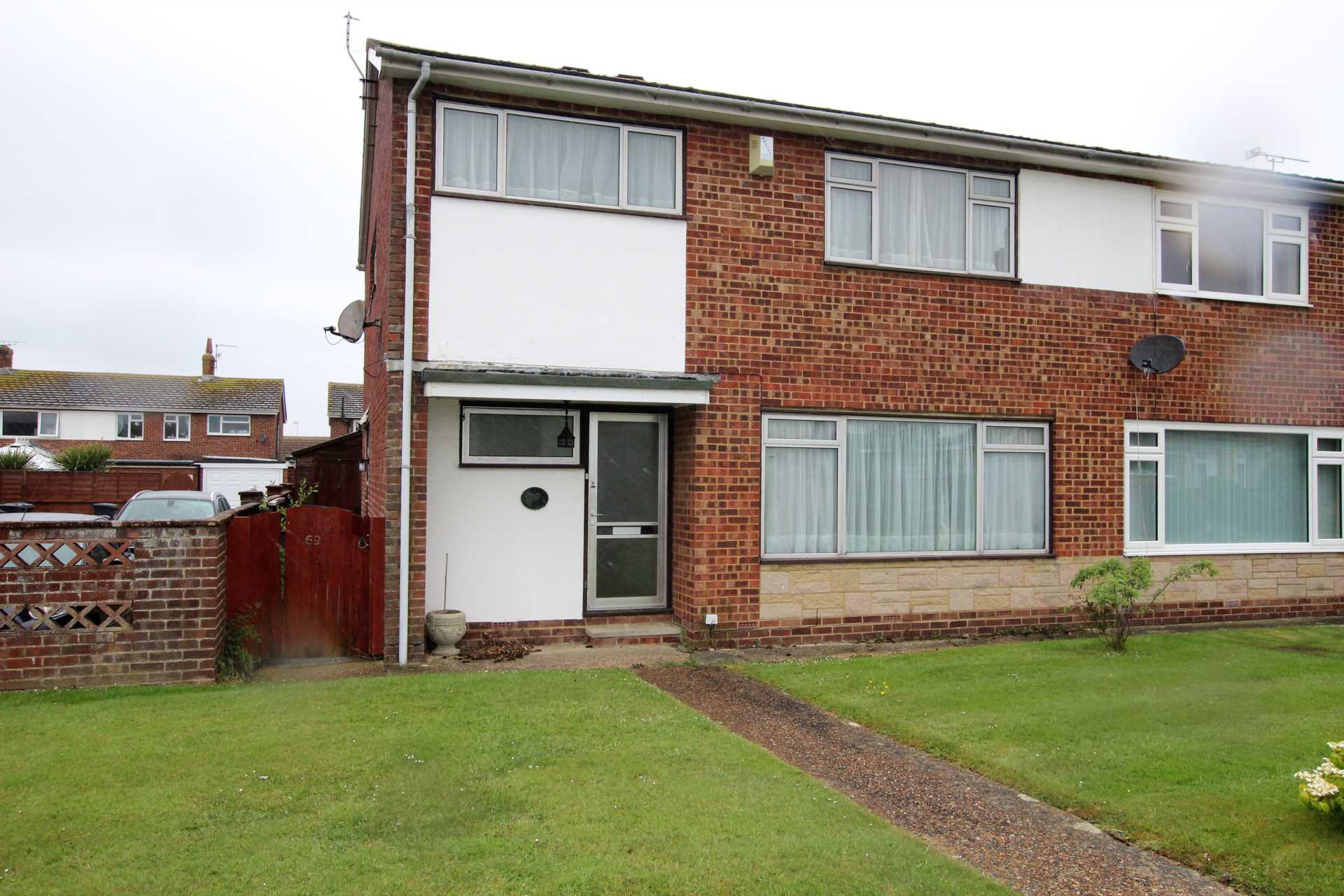 Castle View Gardens, Westham, BN24 5HS, Image 1
