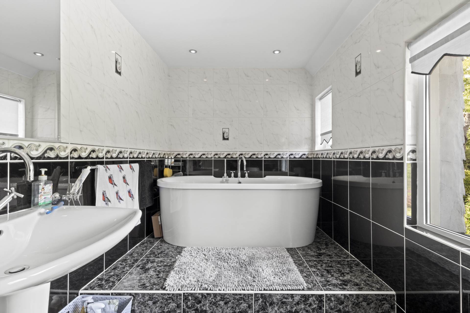 Wedderburn Road, Eastbourne, BN20 9EB, Image 32