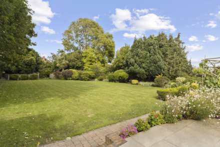 Wedderburn Road, Eastbourne, BN20 9EB, Image 42