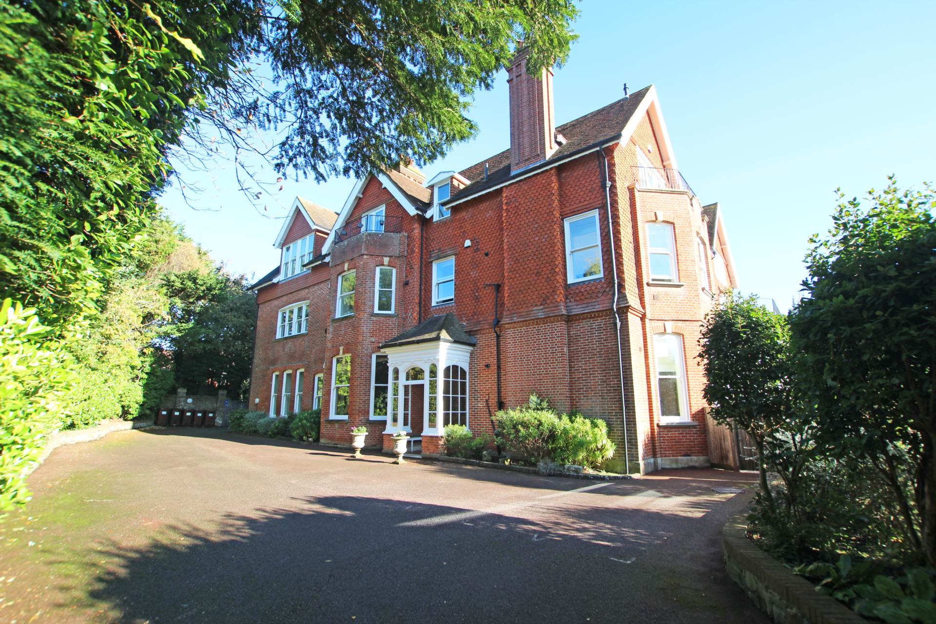 Gaudick Road, Eastbourne, BN20 7LW, Image 12