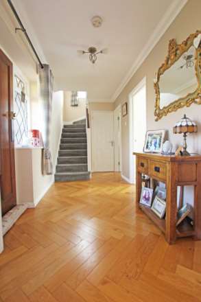 14 Woodland Avenue, Eastbourne., Image 10