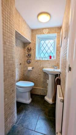 14 Woodland Avenue, Eastbourne., Image 26