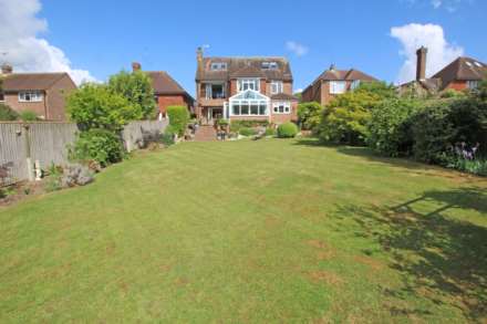 14 Woodland Avenue, Eastbourne., Image 34