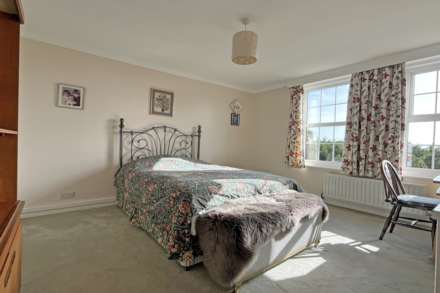 Link Road, Eastbourne, BN20 7TR, Image 11