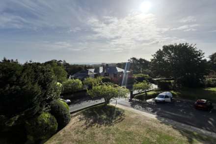 Link Road, Eastbourne, BN20 7TR, Image 9