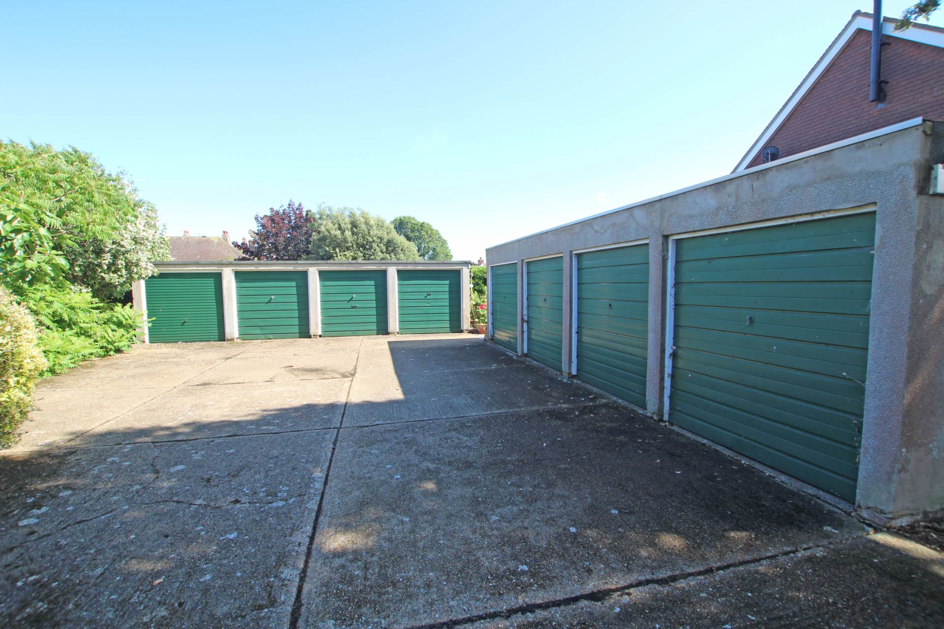 Buxton Road, Eastbourne, BN20 7LF, Image 21