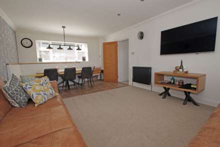 Wells Close, Eastbourne, BN20 7TX, Image 3